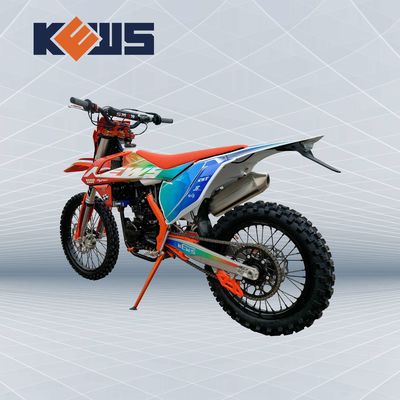 300CC Enduro Motorfiets met 19KW Vermogen en 120KM/H Snelheid