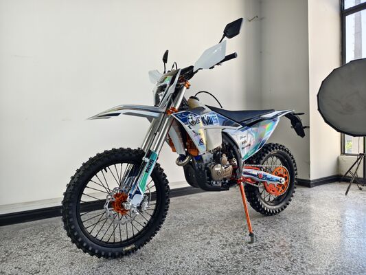 KEWS k23 R-edition 4 Stroke Enduro Motorcycle with 21.0 kW Power Output 25.0 N*m Max Torque and 140 km/h Top Speed